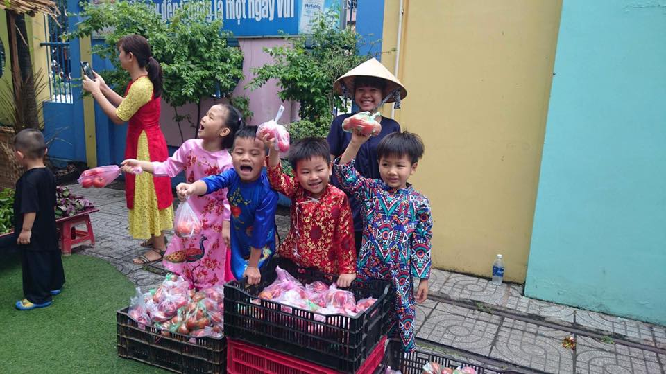 Chợ quê cho bé