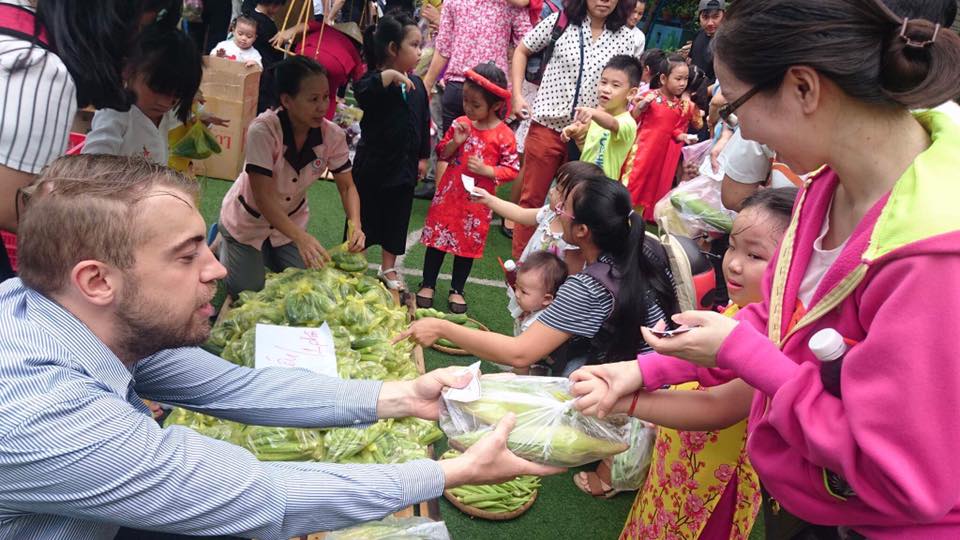 Chợ quê cho bé