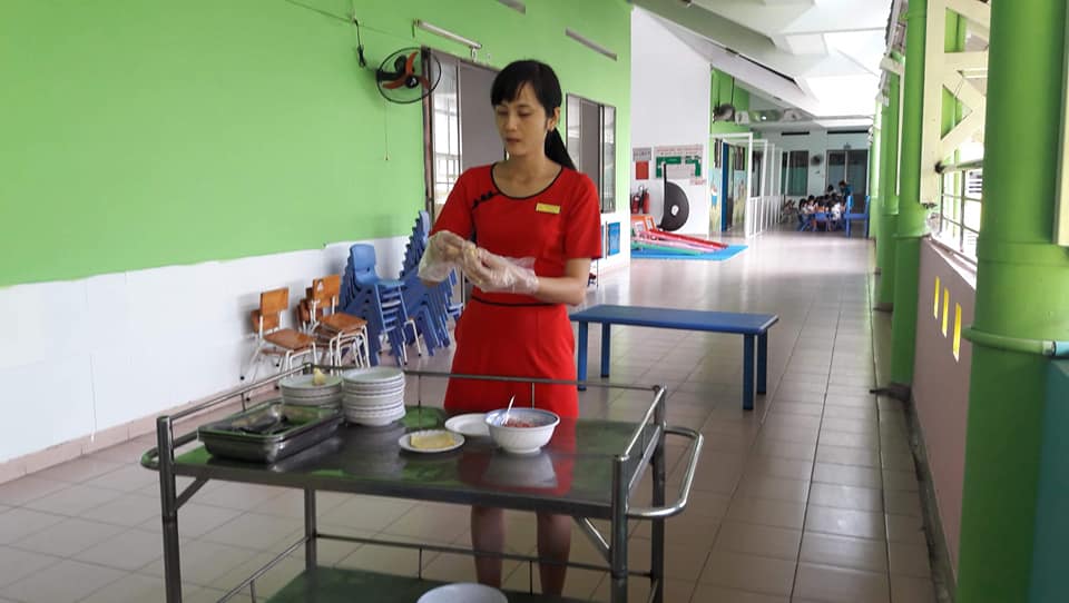 truong mam non tri duc 1 - be hoc lam noi tro