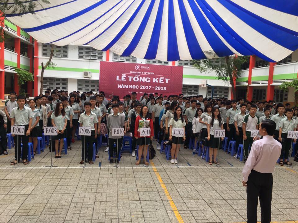 hoc sinh khoi 12 thi thu thpt quoc gia - truong noi tru ban tru tri duc tphcm